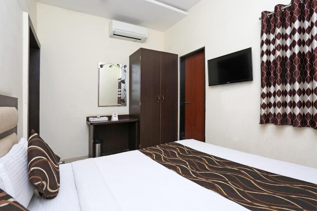 Oyo 6359 Hotel Mezbaan Regency Rāipur 外观 照片